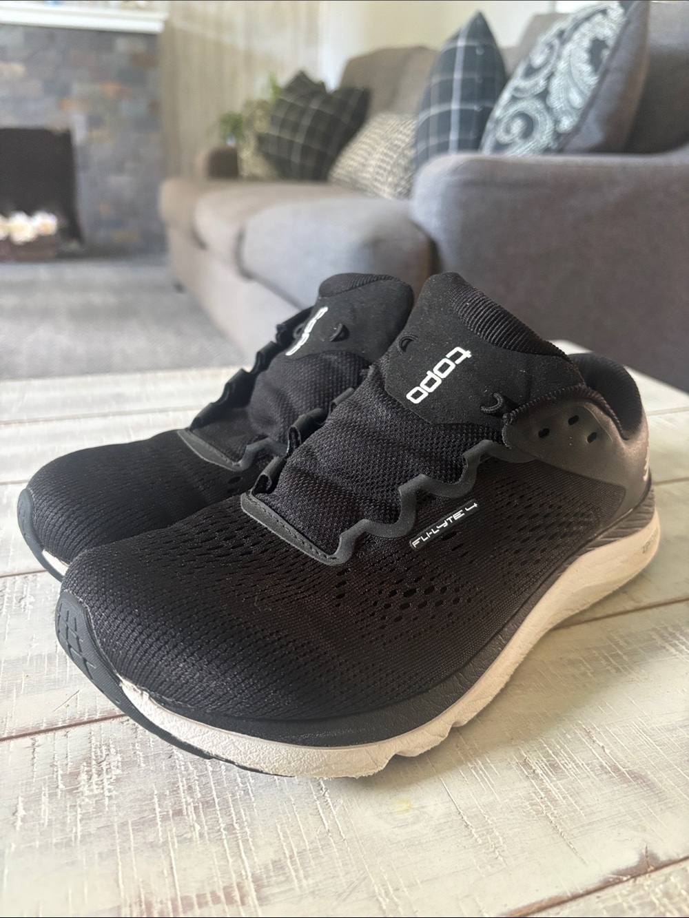 Topo Athletic Women's Black Running Shoes - Lightweight Comfort